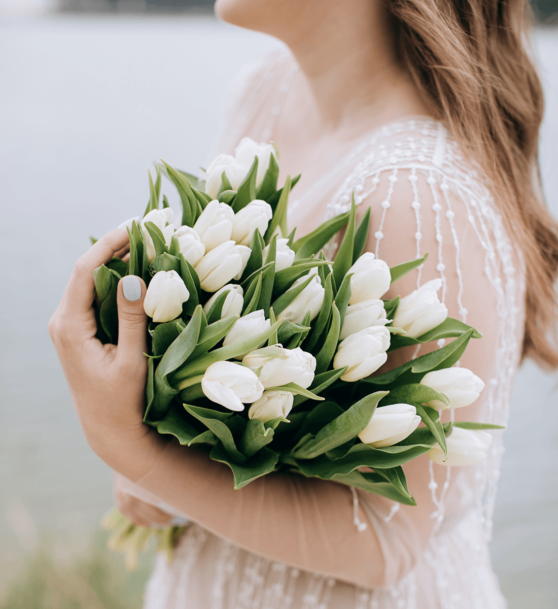 Wedding Floristry: Ideas for a Spring Mono-Bouquet