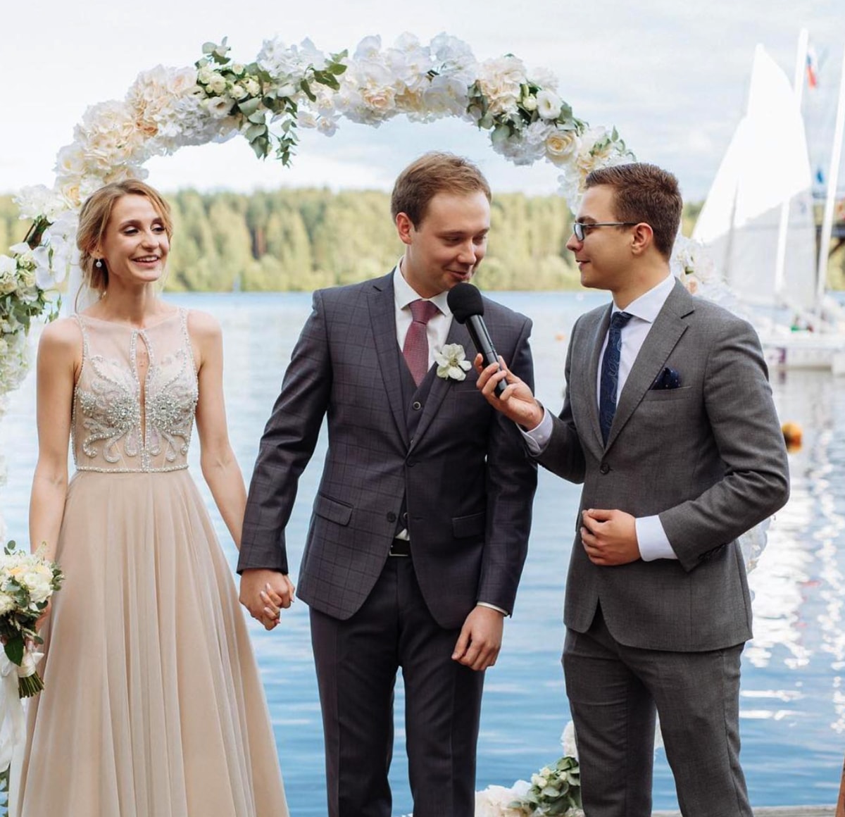 Ведущий На Свадьбу Алексей Лебединский Тамада Или Ведущий Что Выбрать 