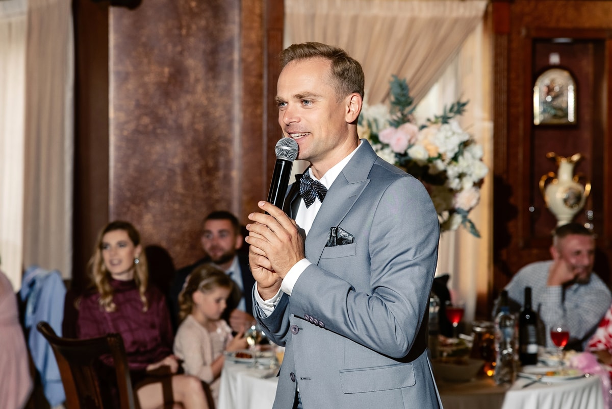 Ведущий На Свадьбу Вячеслав Еремин Тамада Или Ведущий Что Выбрать 