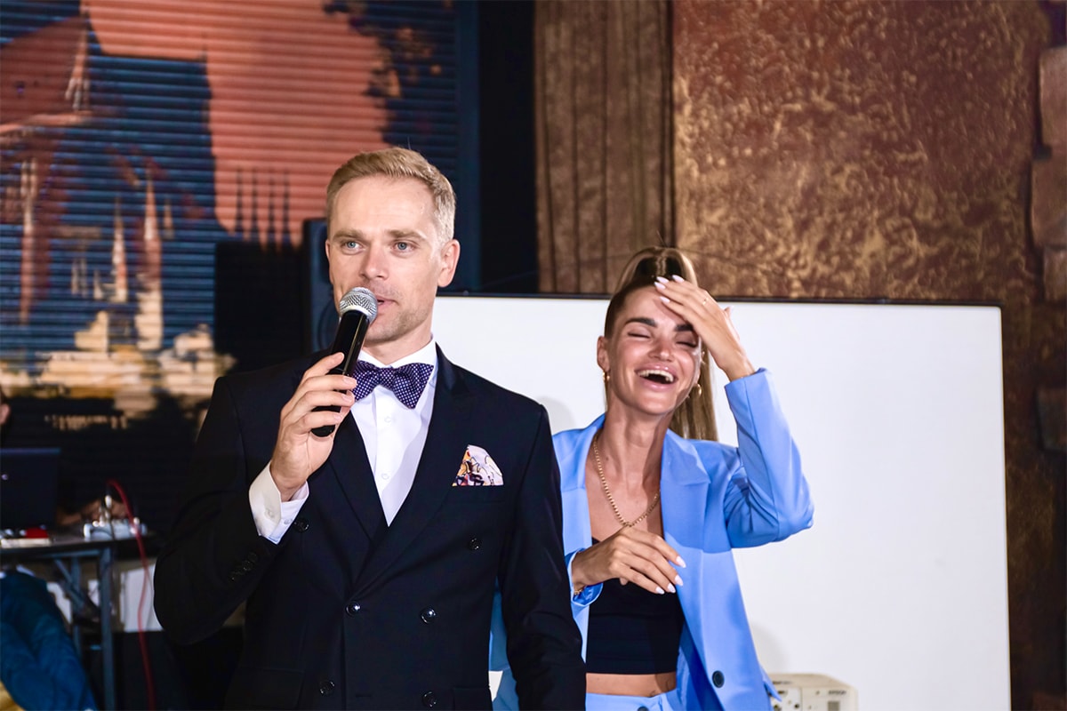 Ведущий На Свадьбу Вячеслав Еремин Тамада Или Ведущий Что Выбрать 